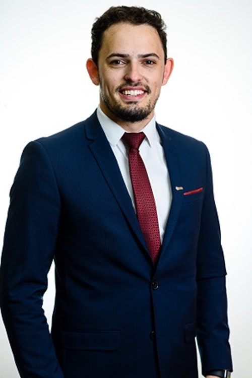 Esdras Moreira