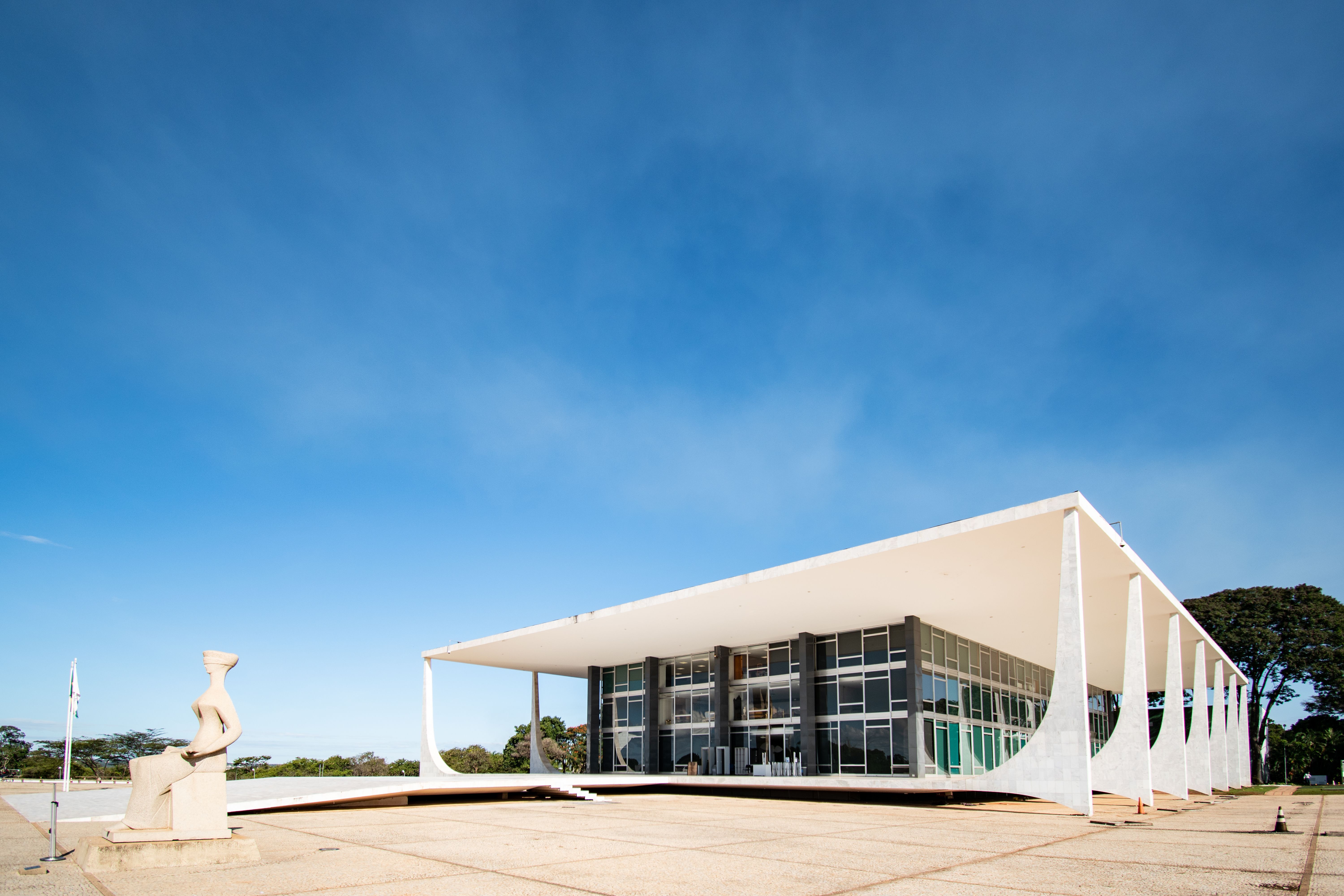 Caso Master gera novos desdobramentos institucionais no STF, Governo Federal e Congresso Nacional - 