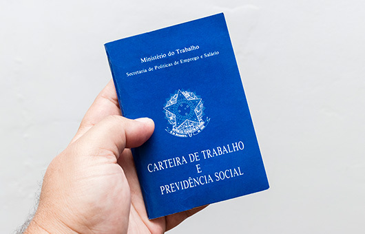 Governo é derrotado ao tentar votar proposta que reduz jornada de trabalho - 