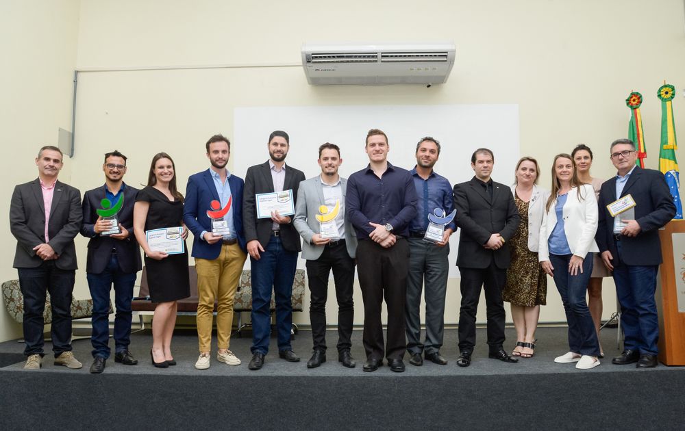 Prêmio Jovem Talento Empreendedor 2018 de Caxias do Sul vai para Introduce - 